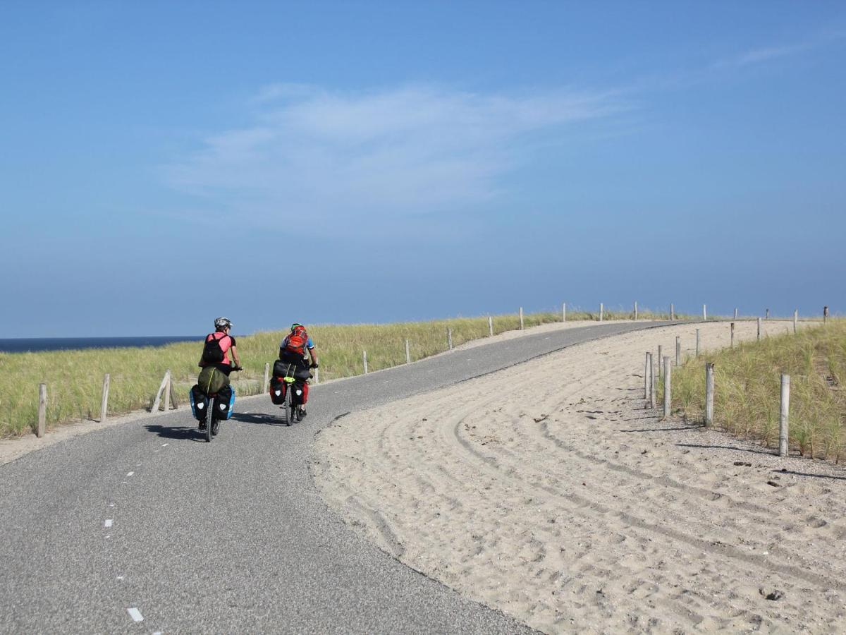 Charming Holiday Home In Egmond Aan Zee Near Seabeach 外观 照片